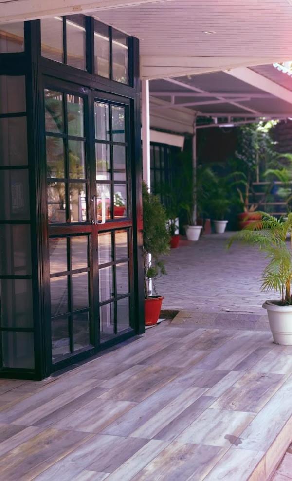 Hotel Urban Cottage グワーハーティー エクステリア 写真